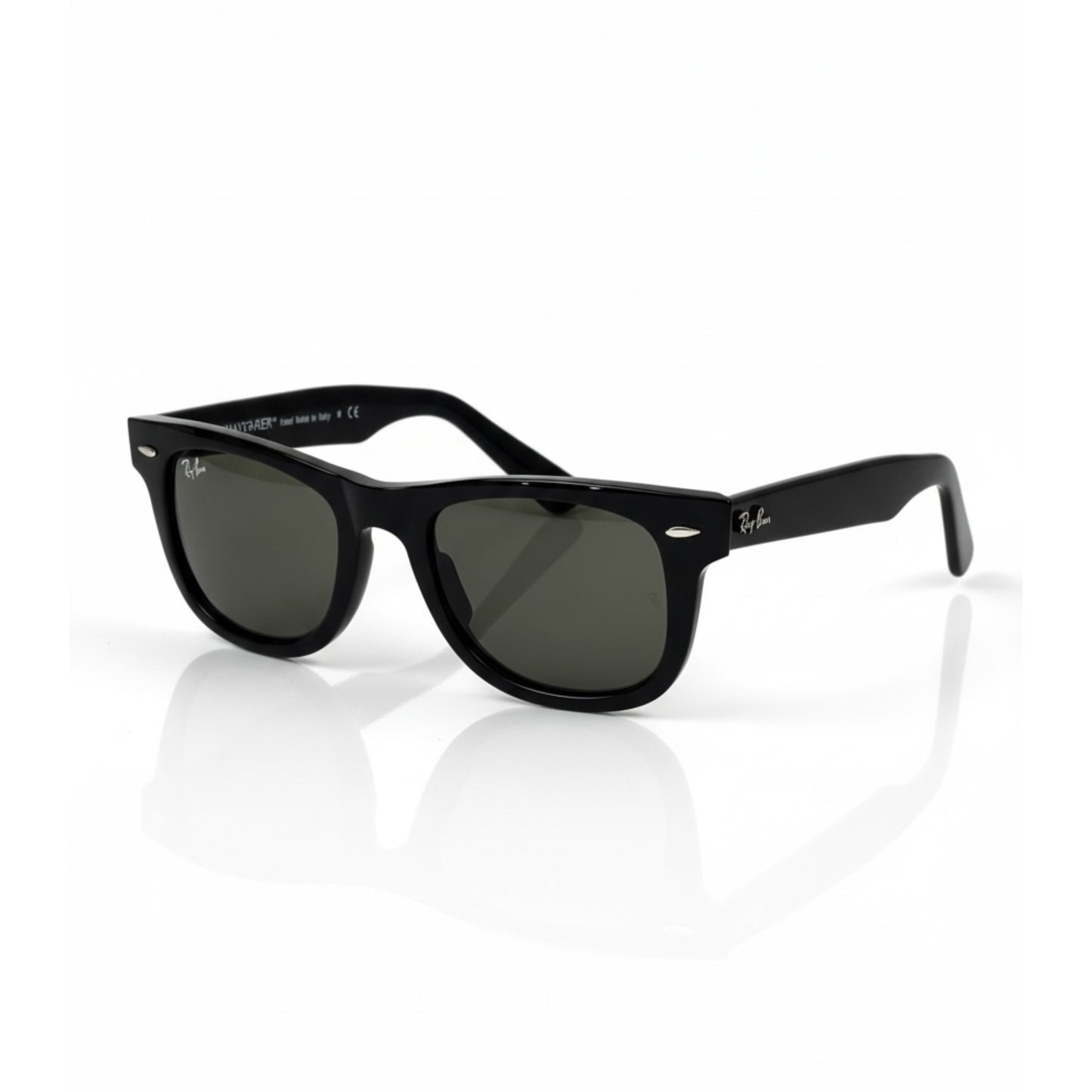 RAY-BAN WAYFARER