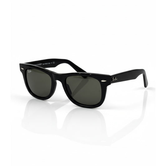 RAY-BAN WAYFARER